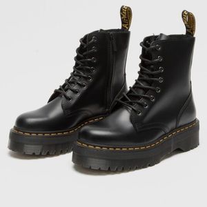 Dr Marten Jadon boot smooth leather platforms
